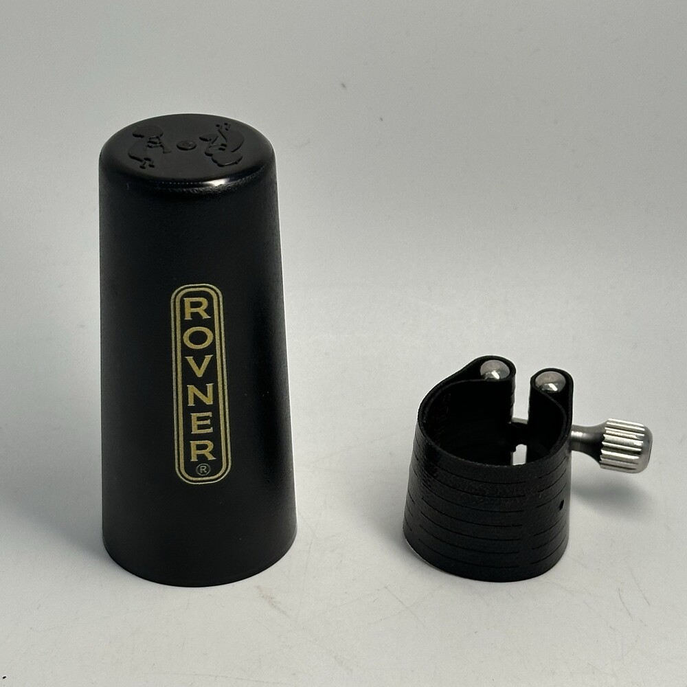 Rovner Ligature & Plastic Cap for Bb Clarinet Dark Ligature #1R for Hard Rubber
